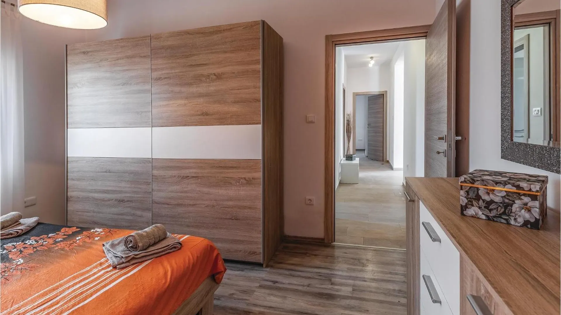 3 Bedroom Awesome Home In Marčana
