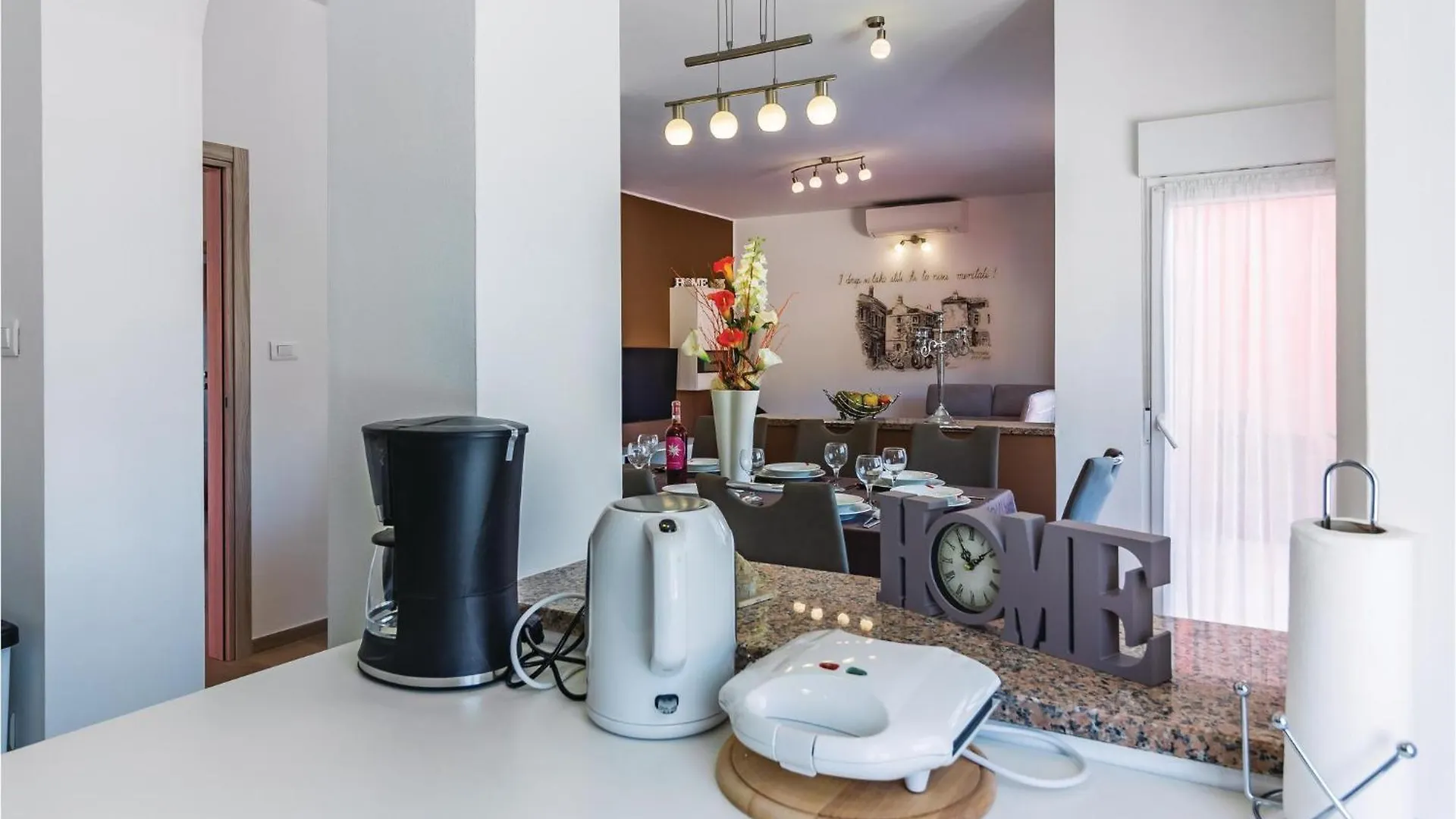 펜션 3 Bedroom Awesome Home In Marčana